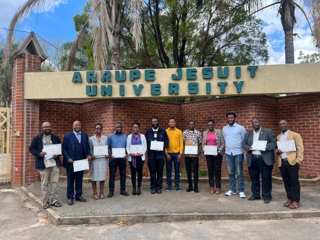 FAO/Arrupe Jesuit University introduces RuralInvest to Banks - Arrupe